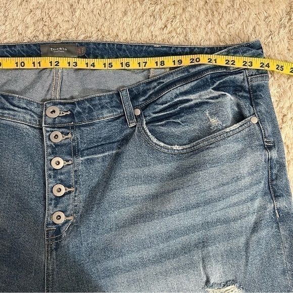 Torrid High rise feel the fit womens Plus jeans size 26R - Picture 9 of 10